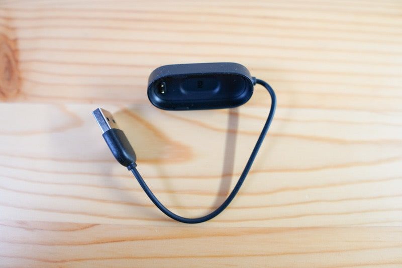 XiaomiのMi Band4の充電器